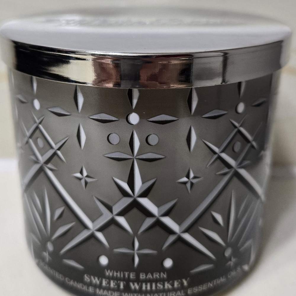 B&BW Sweet Whiskey 3 wick candle